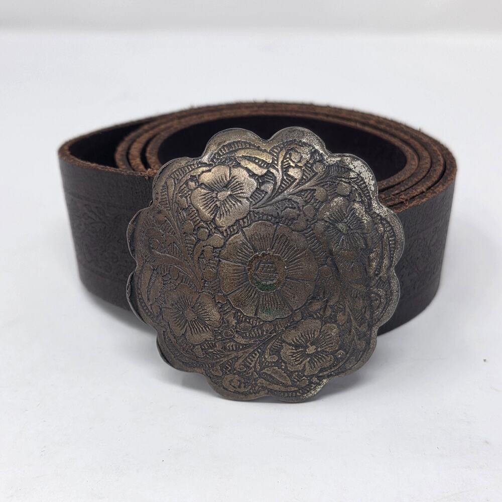 Flower Buckle Italian Leather Western Belt Women’s Large 1.5” Wide Brown Tooled